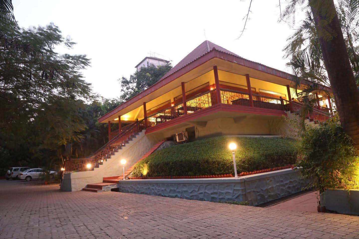 Outpost@Alibaug Hotel Alībāg Exterior foto